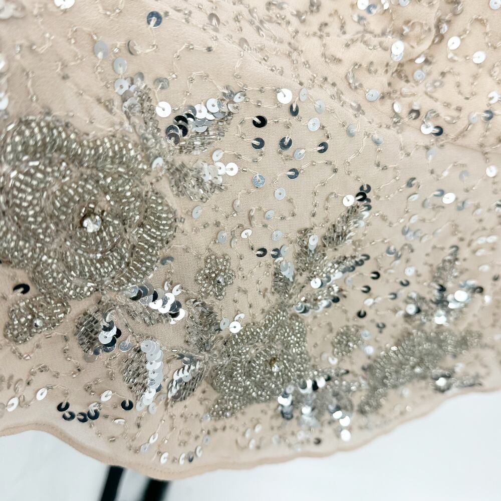 Mac Duggal 10740 Fetching Sequined Dress Nude Silver Size 6 NWT - Picture 10 of 12